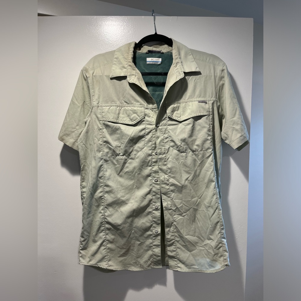 Columbia Fishing Shirt - Men’s Small